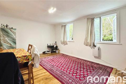 1 bedroom apartment for sale, Kings Court, 575 Bath Road, West Drayton