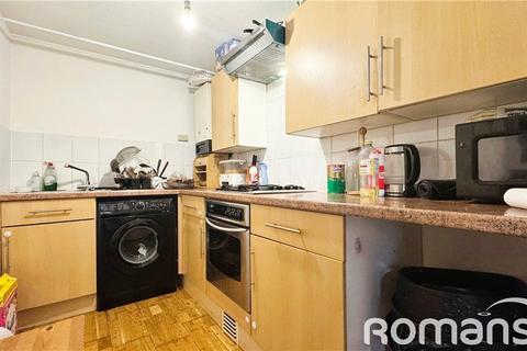 1 bedroom apartment for sale, Kings Court, 575 Bath Road, West Drayton