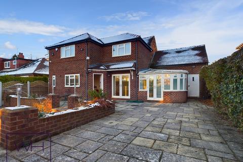 4 bedroom detached house to rent, Bawtry Road, Bessacarr DN4