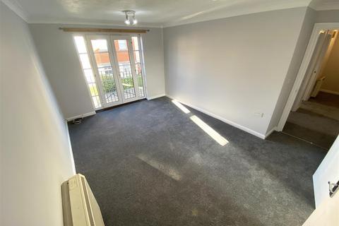 2 bedroom flat for sale, Rawlyn Close, Chafford Hundred