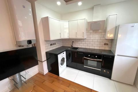 1 bedroom flat for sale, Mill House, Southall UB2