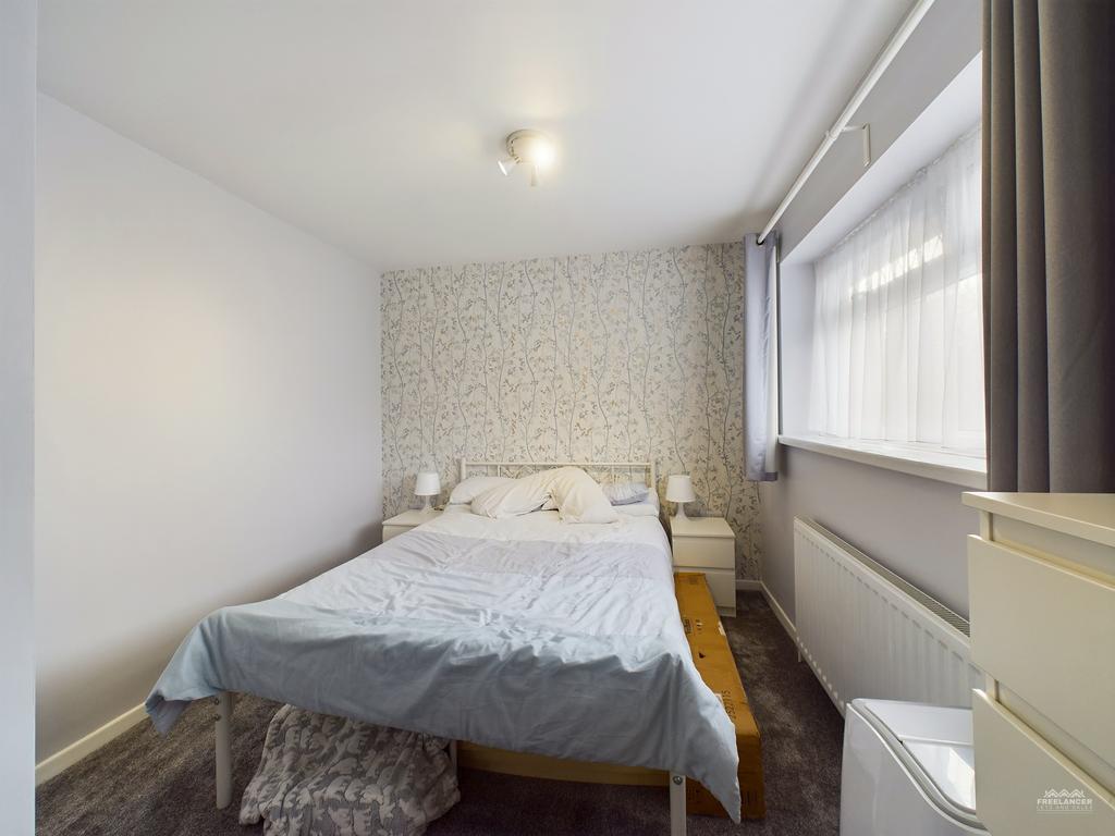 Second bedroom