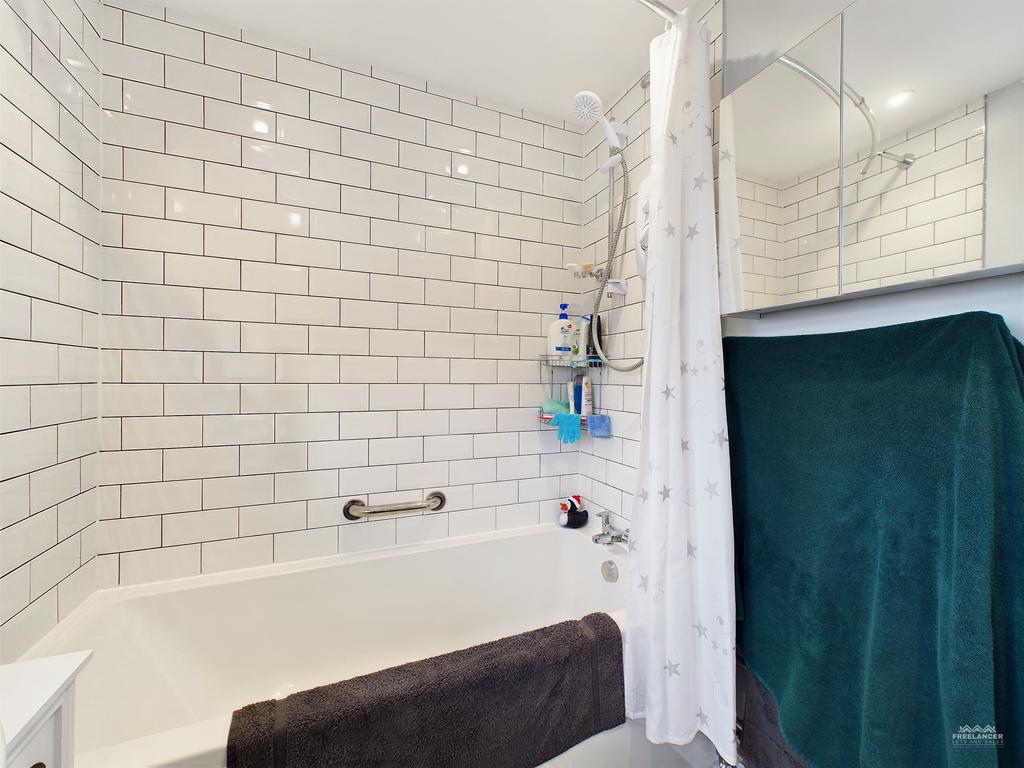 Bathroom 2