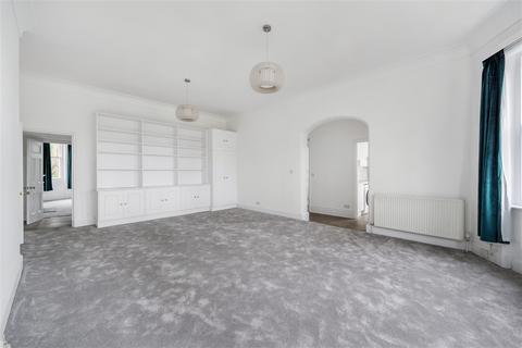 2 bedroom flat to rent, Hampstead NW3 NW3