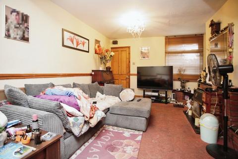 2 bedroom terraced house for sale, Clarence Road, Rugby CV21