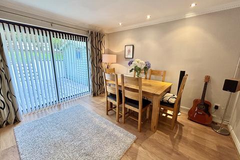 6 Gelli Geiros, Gellinudd, Swansea, SA8 3DZ