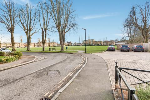 undefined, Coldstream Road,Caterham,CR3 5DU