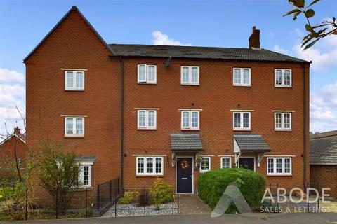 4 bedroom townhouse for sale, Salford Way, Swadlincote DE11