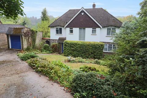 4 bedroom detached house for sale, Hermitage Road,Kenley,CR8 5EB