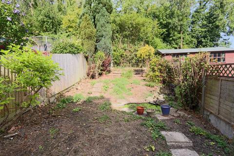 75 The Glade, Coulsdon, CR5 1SS