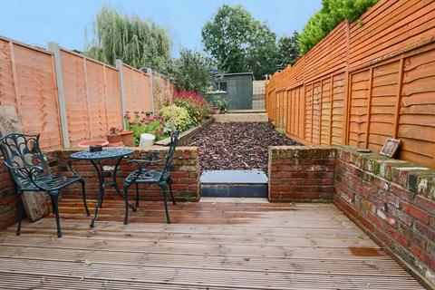 89 Godstone Road, Whyteleafe, CR3 0EJ