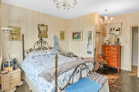 41a Selcroft Road, Purley, CR8 1AG