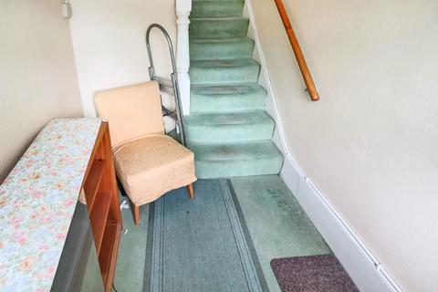 20 Beaumont Road, Purley, CR8 2EG