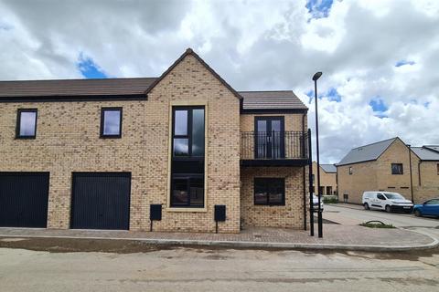 2 bedroom terraced house to rent, Richardson Grove, Combe Down BA2