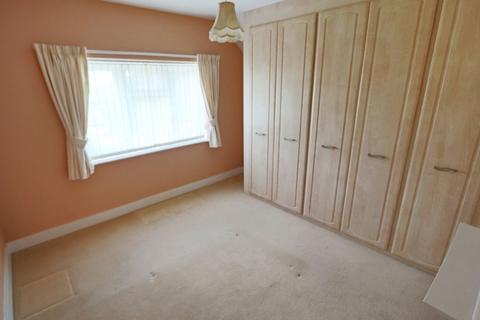 8 Avenue Road, Caterham, CR3 5TR