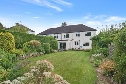 5 bedroom semi-detached house for sale, Marlpit Lane,Coulsdon,CR5 2HF