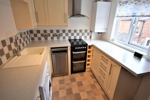 2 bedroom flat to rent, 29 Ermine Road, Hoole, Chester