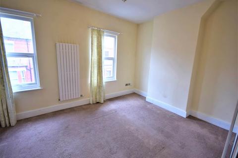 2 bedroom flat to rent, 29 Ermine Road, Hoole, Chester