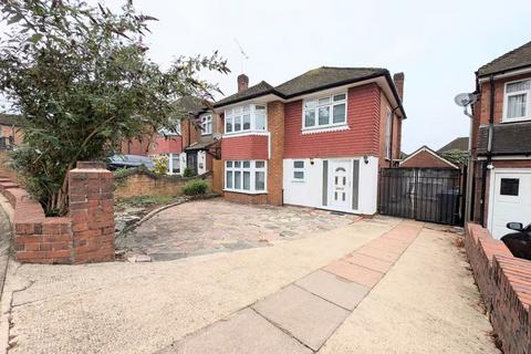 4 bedroom detached house to rent, Sudbury Court Road, Harrow HA1