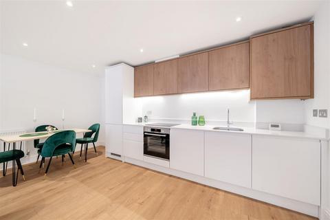 Studio for sale, Oak Hill Grove, Surbiton