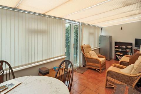 257 Coulsdon Road, Coulsdon, CR5 1EN