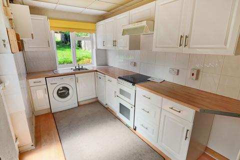 70 Caterham Drive, Coulsdon, CR5 1JH