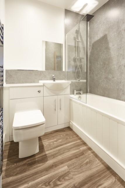 Bathroom 125 Birkenshwa Lane