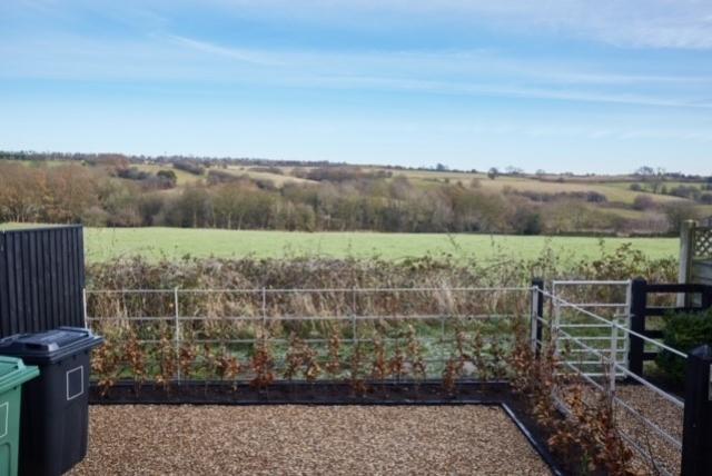 View 2 125 Birkenshaw Lane