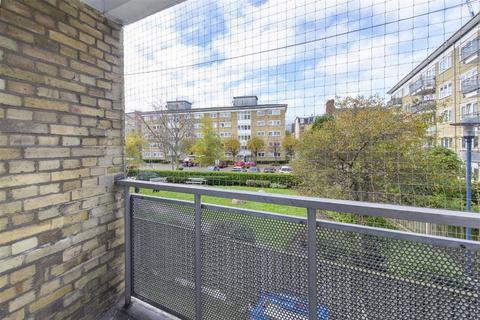 1 bedroom flat for sale, Whitmore Estate, London N1