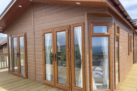 3 bedroom lodge for sale, Whitsand Bay Fort Holiday Park