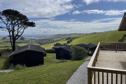 3 bedroom lodge for sale, Whitsand Bay Fort Holiday Park