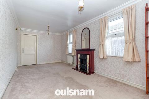 2 bedroom bungalow for sale, Hawkesley Crescent, West Heath, Birmingham, B31