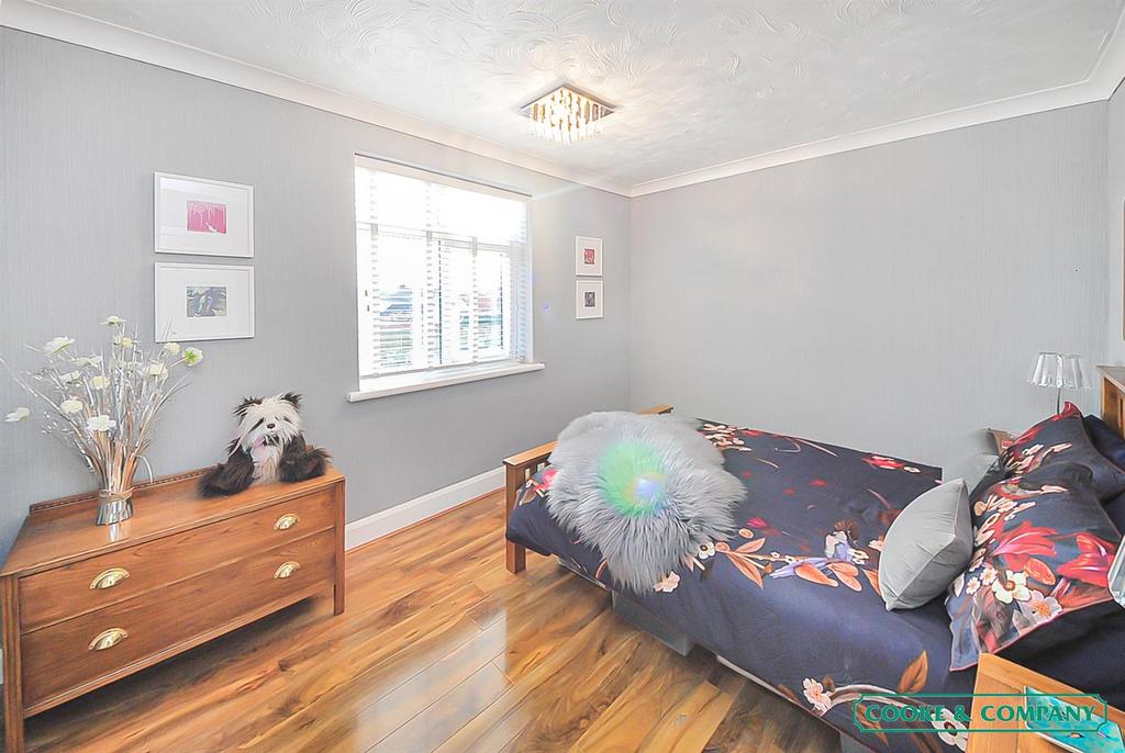 215 St Helens Road Bedroom 3 (2).jpg