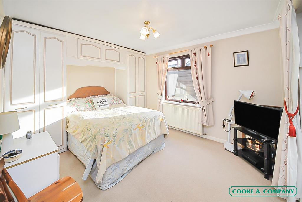 215 St Helens Road Annexe Bedroom.jpg