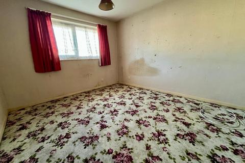 3 bedroom terraced house for sale, Stockmead Road, Standens Barn, NN3 9TY