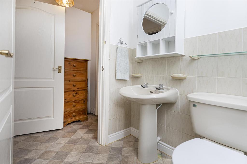 Bramleys Estate Agents-Dalton-Greenhead Ave (34).j