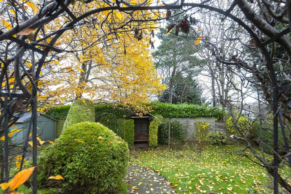Bramleys Estate Agents-Dalton-Greenhead Ave (22).j