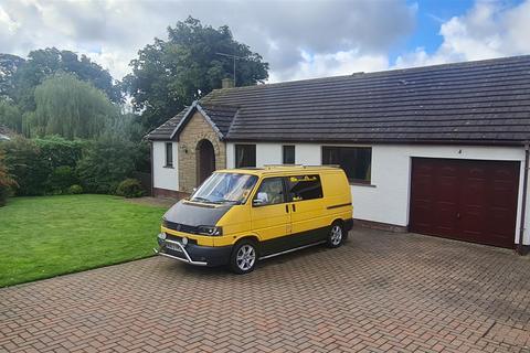 3 bedroom detached bungalow to rent, Briery Acres, Workington CA14