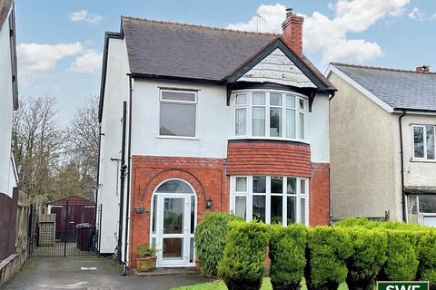 3 bedroom detached house for sale, Leighton Road, Penn