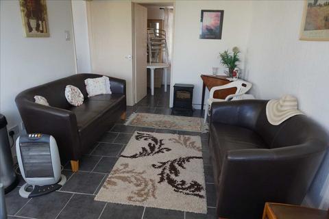 3 bedroom property for sale, Laugharne View, Carmathen Bay, KIDWELLY