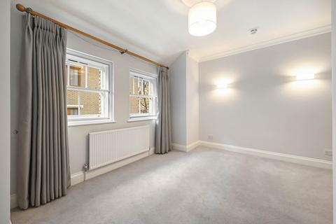 2 bedroom flat to rent, Duke Of York Square, Sloane Square SW3