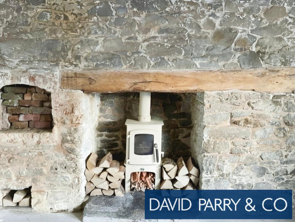 Character Semi-Detached Stone Cottage