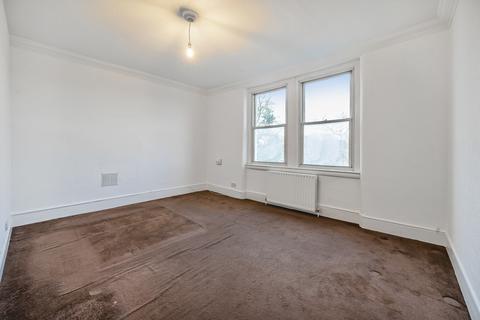 3 bedroom flat for sale, Ellesmere Court, London, SE20 8TY