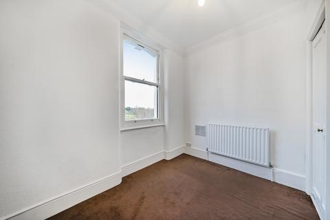 3 bedroom flat for sale, Ellesmere Court, London, SE20 8TY