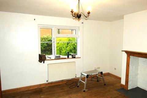 3 bedroom semi-detached house to rent, Mill Lane, Woolpit IP30