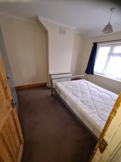 1 bedroom flat to rent, Holgate Road, Dagenham RM10