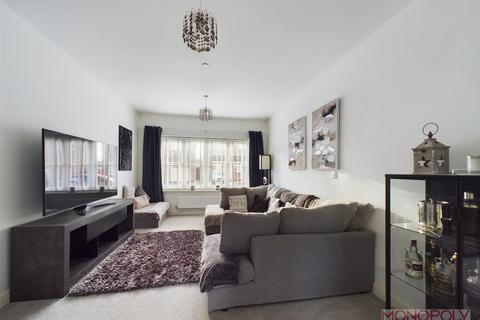 4 bedroom detached house for sale, Prestwich Gardens, Llay, Wrexham