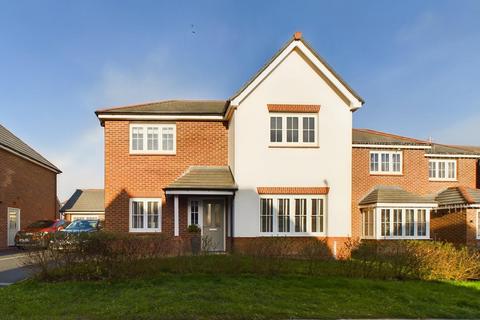 4 bedroom detached house for sale, Prestwich Gardens, Llay, Wrexham