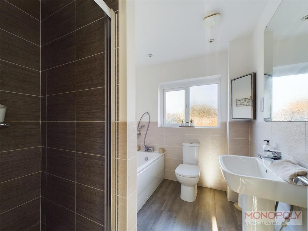 Family bathroom