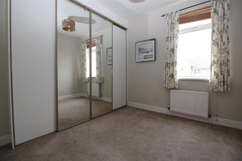 3 bedroom terraced house to rent, Lambert Square, Coxlodge, Newcastle Upon Tyne